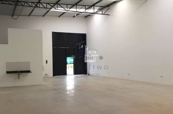 Barracão para alugar, 220 m² por R$ 3,000,00/mês - Parque City - Bauru/SP