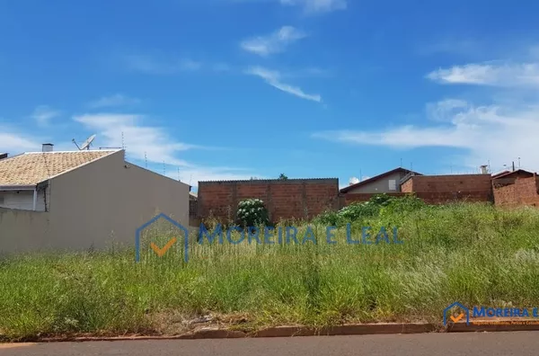 Terreno no Taquaral Bosque