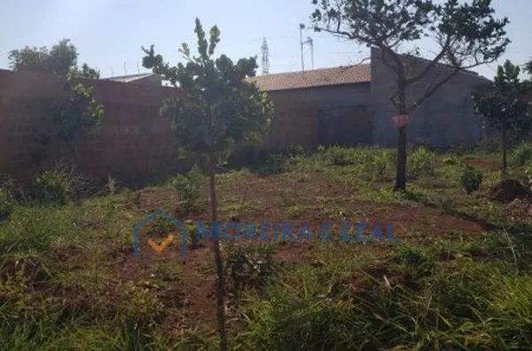 Terreno de Esquina - 203,44 m² - 