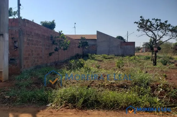 Terreno de Esquina - 203,44 m² - 