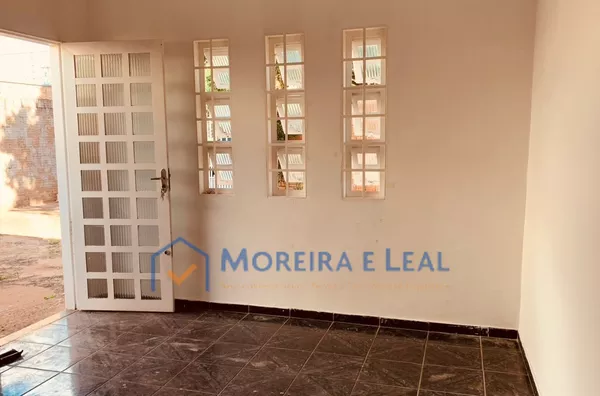 Casa para locação - Próximo Coronel Antonino