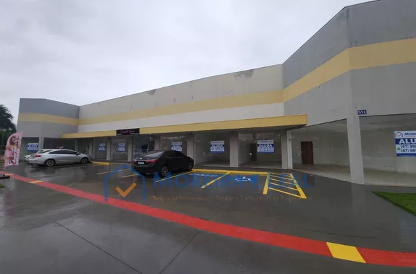 Sala comercial em andar para locação - 75,92m²