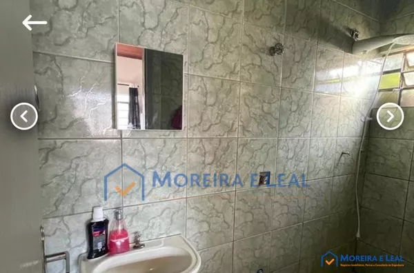 Casa a venda com 360 metros de área útil 