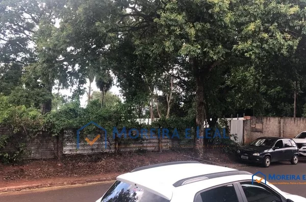 Terreno com 5.000 m² na Rua da Divisão