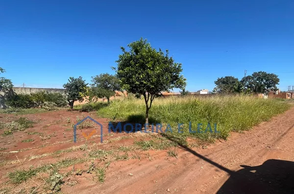 Terreno para venda com 250m2 