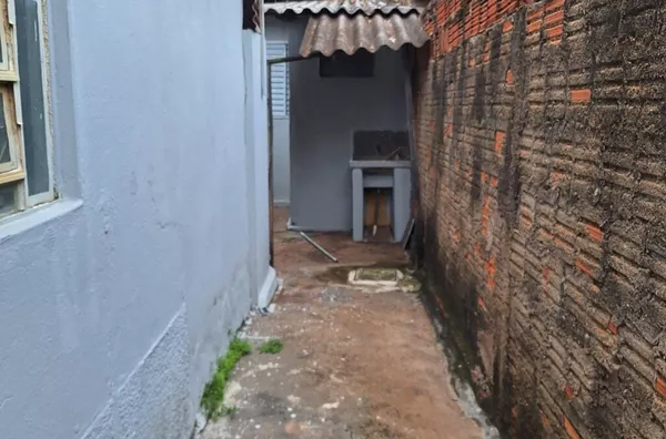 Casa para venda, 2 quarto(s),  Com casa no fundos, Cohab Iv - Dr João, Severinia