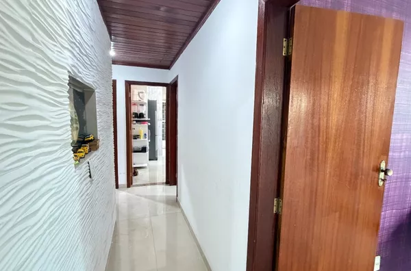 casa plana 3 quartos, em lote inteiro no Letícia - Venda nova - Foto 13