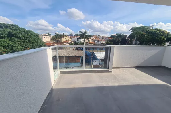 Cobertura de 3 Quartos com Suíte e Elevador em ótima localização no B. Copacabana - Foto 28