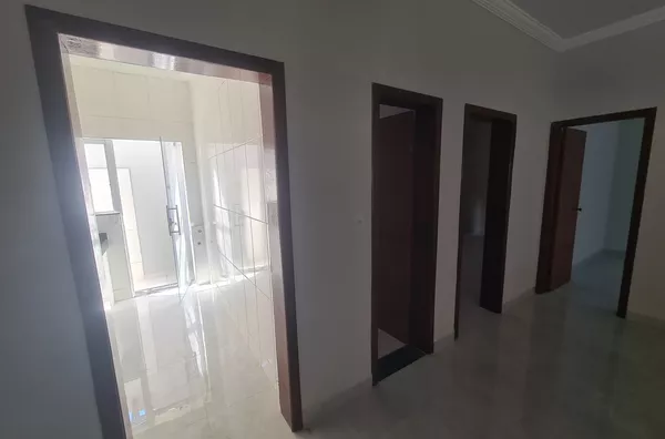Excelente Oportunidade: Casa à Venda com 2 Quartos no Bairro Europa! - Foto 3