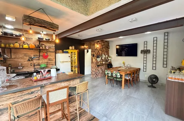 casa plana 3 quartos, em lote inteiro no Letícia - Venda nova - Foto 28