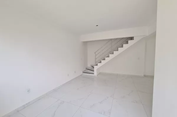 Casa Independente de 3 qtos com ótima localização no B. Piratininga - Foto 4