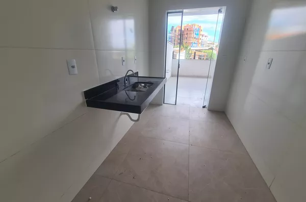 Excelente Apartamento de 3 Quartos com Área Privativa em ótima localização no Bairro Santa Branca!
