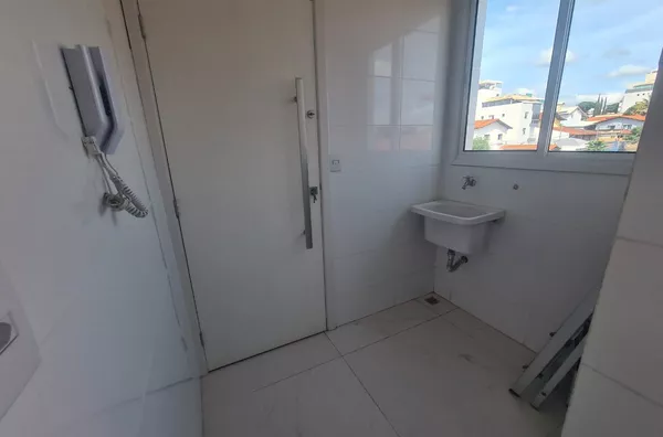 Excelente Apartamento de 3 Quartos com 3 Vagas no Bairro Itapoã! - Foto 5