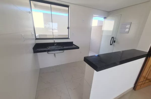 Apartamento de 2 Quartos com Acabamento de Alto Padrão e Localização Privilegiada! - Foto 4
