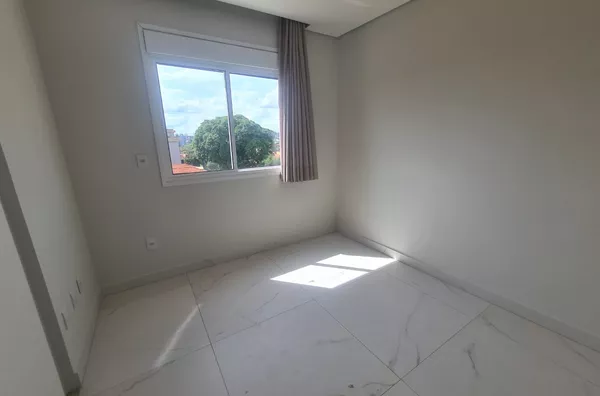 Excelente Apartamento de 3 Quartos com 3 Vagas no Bairro Itapoã! - Foto 8