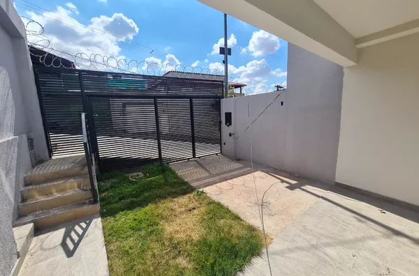 Casa Independente de 2 qtos em ótima localização no B. Céu Azul - Foto 2