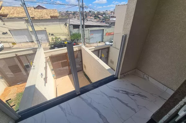 Casa Independente com 2 Suítes e Ampla Área Externa no Bairro Candelária - Foto 16