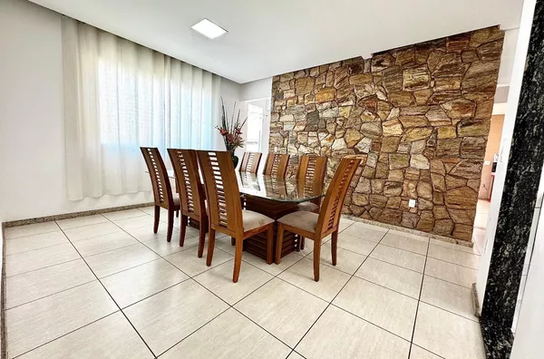Casa para venda, 4 quarto(s),  Parque Xangri-lá, Contagem