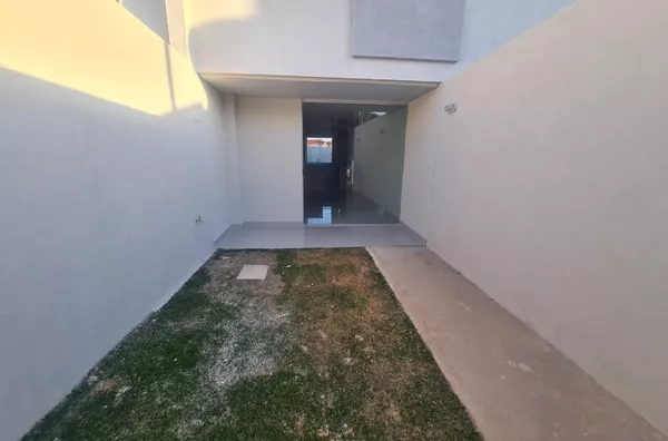 Casa Independente de 2 qtos em ótima localização no Bairro Rio Branco - Foto 2