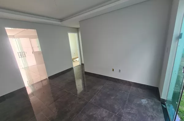Excelente Apartamento com Área Privativa de 100 m² no Bairro Candelária
