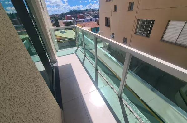 Apartamento com Área Privativa de Alto Padrão no Bairro Heliópolis – Elegância e Conforto em Torre Única - Foto 6