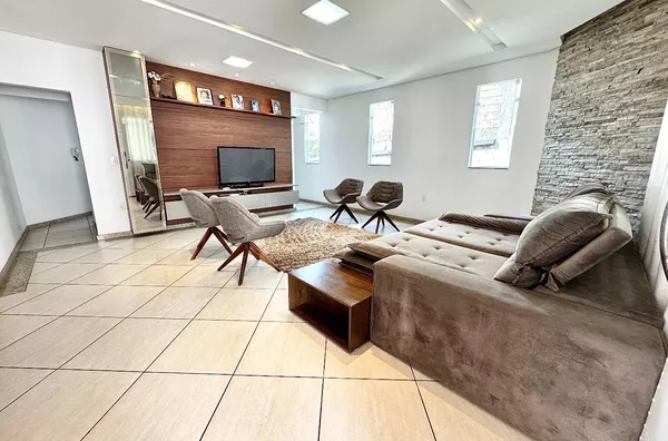 Casa para venda, 4 quarto(s),  Parque Xangri-lá, Contagem