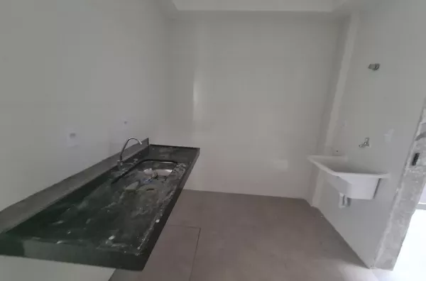 Excelente Apartamento com Área Privativa a de 3 Quartos em ótima localização no Bairro Santa Branca!