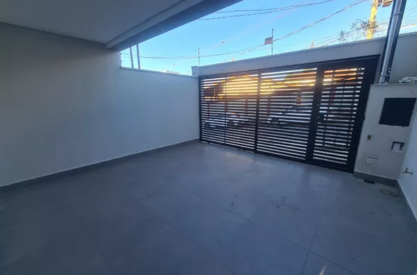 Casas Duplex 3 Qtos, Moderna no Bairro Planalto!