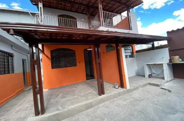 casa de 5 quartos com anexo/barracão no únião em Belo Horizonte - Foto 2