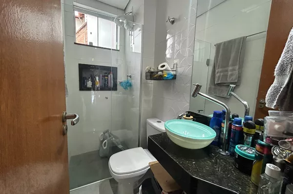 Casa Individual para venda, 3 quartos e 2 vagas no Santa Amélia, Belo Horizonte - Foto 6