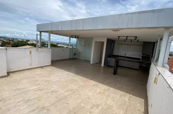 Cobertura de 3 quartos no Santa Mônica Para aluguel - Foto 2
