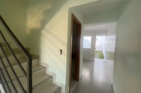 Casa para venda, 2 Suites com 2 Vagas no Copacabana, Belo Horizonte