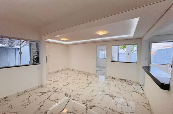 Casa plana, moderna e totalmente reformada no Rio Branco– Belo Horizonte - Foto 1