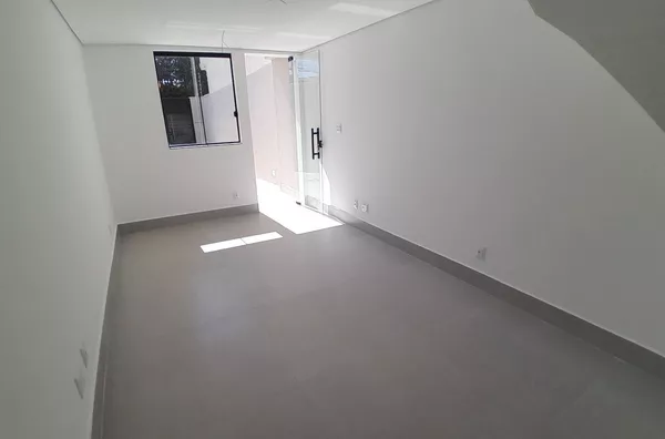 Casa Independente de 2 qtos em ótima localização no B. Santa Mônica. - Foto 6