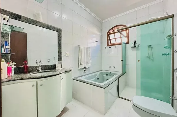 Casa Colonial de 3 quarto(s),  Santa Amélia, Belo Horizonte - Foto 2