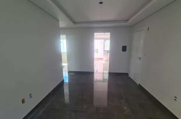 Excelente Apartamento com Área Privativa de 100 m² no Bairro Candelária