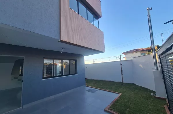 Casas Duplex 3 Qtos, Moderna no Bairro Planalto!