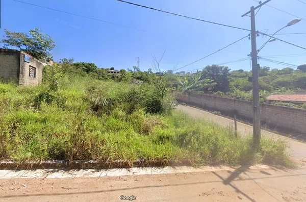Terreno de esquina de 300 metros para venda,  São Miguel, Matozinhos - Foto 2
