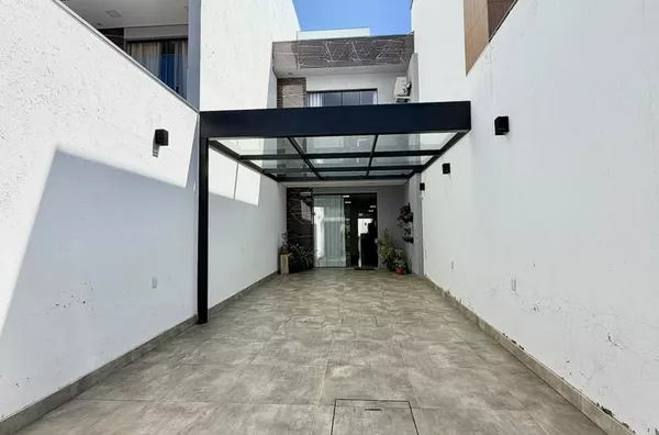 Casa para venda, 3 quartos c/suite e 2 vagas no Parque Xangri-lá, Contagem - Foto 1