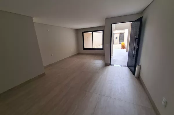 Linda Casa Independente de 4 qtos com 3 vagas no B. Jaraguá - Foto 6