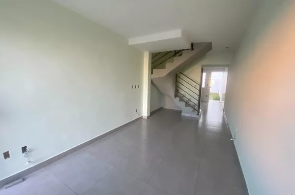 Casa para venda, 2 Suites com 2 Vagas no Copacabana, Belo Horizonte
