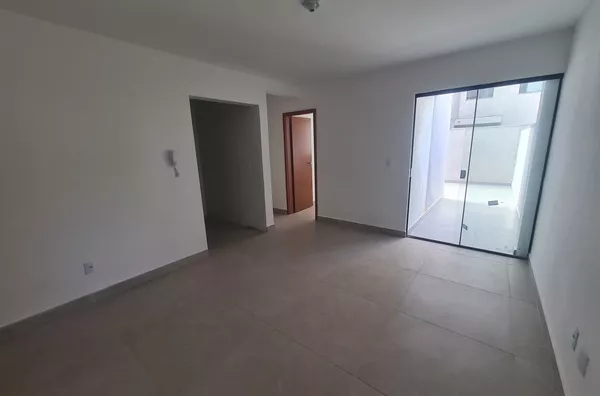 Excelente Apartamento com Área Privativa a de 3 Quartos em ótima localização no Bairro Santa Branca!
