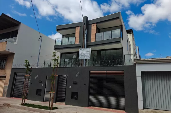 Casa Independente de 3 qtos com 4 vagas em ótima localização no B. Planalto - Foto 4