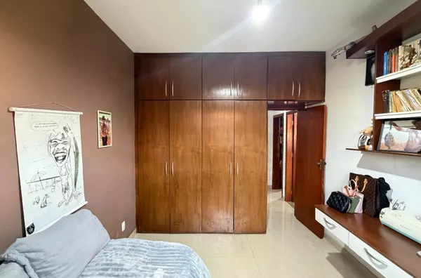 casa plana 3 quartos, em lote inteiro no Letícia - Venda nova - Foto 18