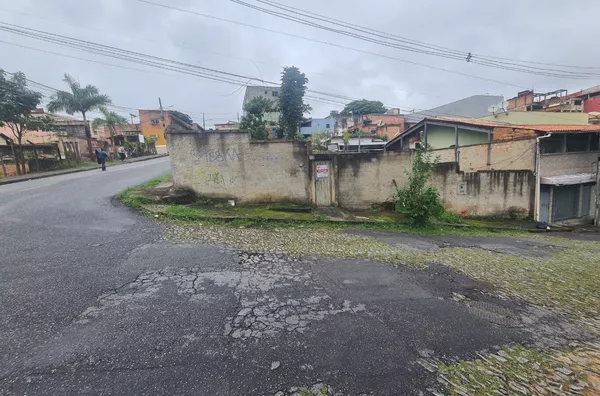 Oportunidade Estratégica para Construtoras: Terreno de 506m² no Bairro Jardim Guanabara - Foto 5