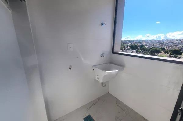 Exclusividade e Alto Padrão no Santa Amélia: Cobertura 1 por Andar com 4 Vagas - Foto 6