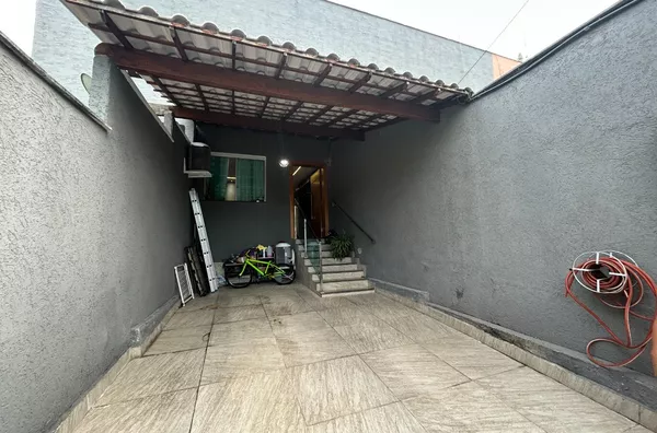 Casa Individual para venda, 3 quartos e 2 vagas no Santa Amélia, Belo Horizonte - Foto 26