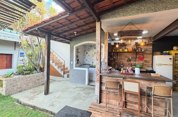 casa plana 3 quartos, em lote inteiro no Letícia - Venda nova - Foto 24