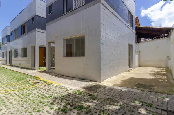Casas Duplex de Alto Padrão, 3 quartos – Santa Mônica / BH - Foto 1
