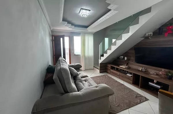 Casa planejada duplex 2 quartos no céu azul - Foto 4